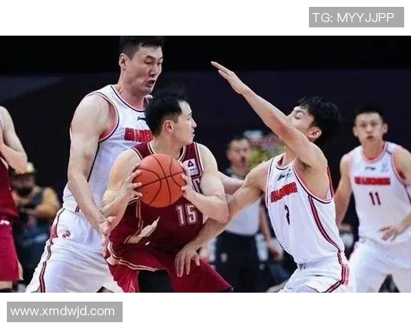 广州乒乓球队以82分稳居精英赛积分榜首位展现强劲实力