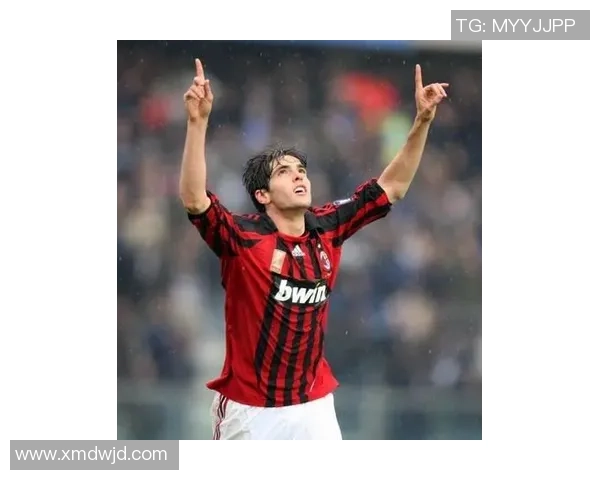 足球明星卡卡的魅力与粉丝们的热情互动探秘 足球明星卡卡的魅力与粉丝们的热情互动探秘