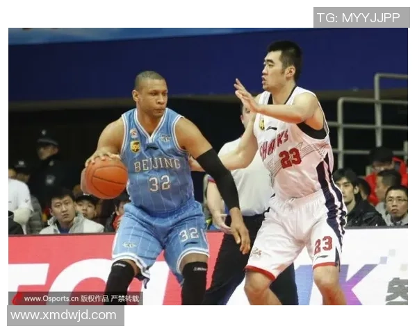 重庆篮球队的快速进攻与防守策略探讨 重庆篮球队的快速进攻与防守策略探讨